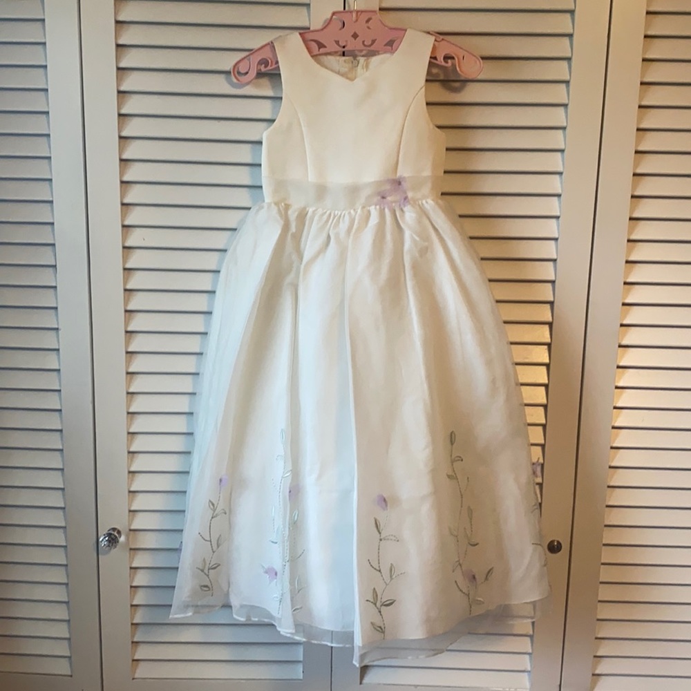 Mon Cheri | NWT White & Lavender Dress | (Girls) 4